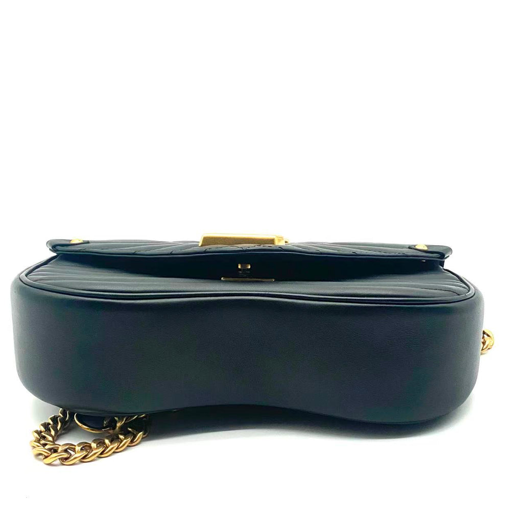 Calfskin New Wave Chain PM Black