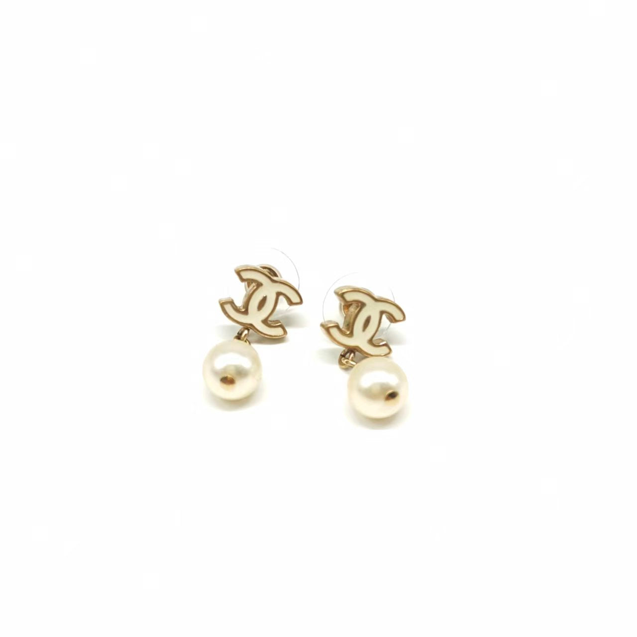 Chanel light gold-tone pearl drop earrings W21523 twins