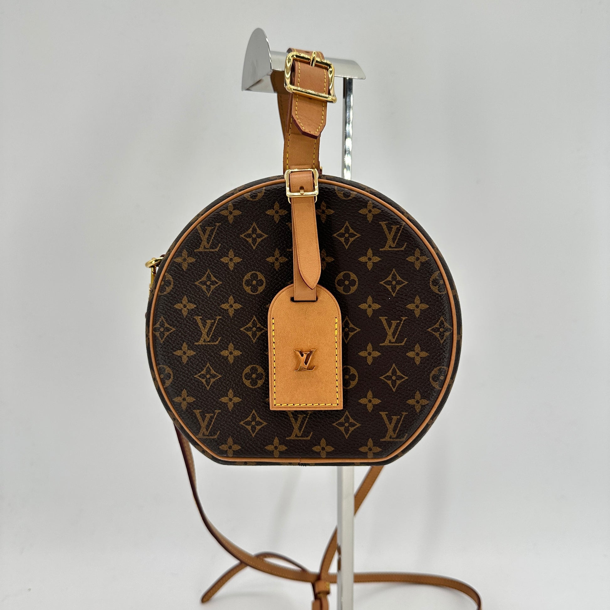 Reverse Monogram Petite Boite Chapeau Souple