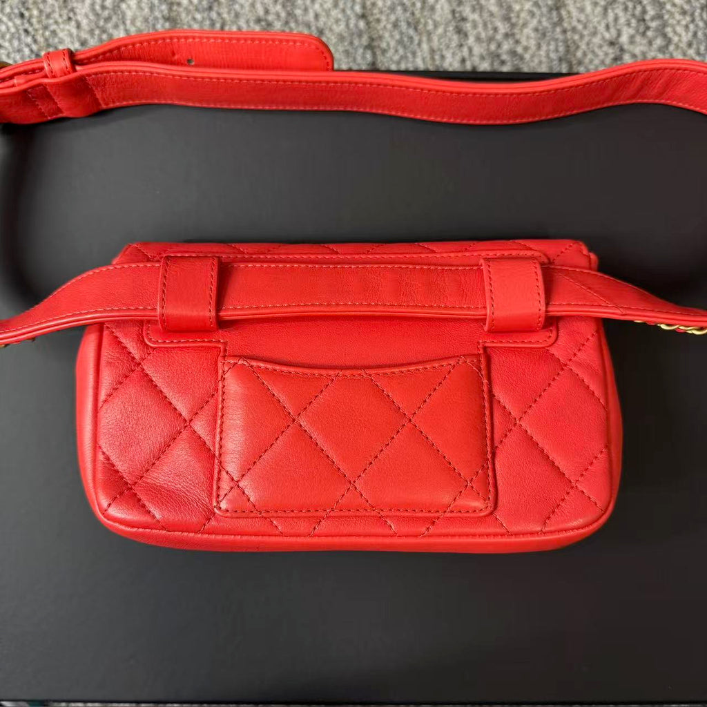 Calfskin Quilted Carry With Chic Flap Waist Bag Red