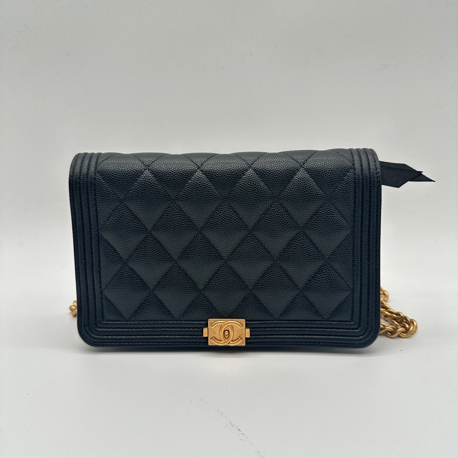 Boy Wallet on Chain Quilted Caviar