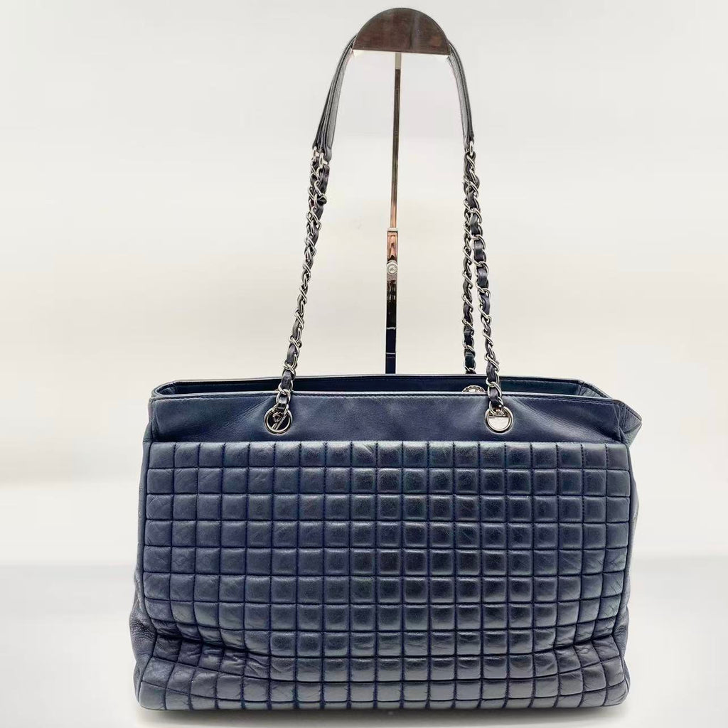 Chanel Bubble Quilted Shopping Tote