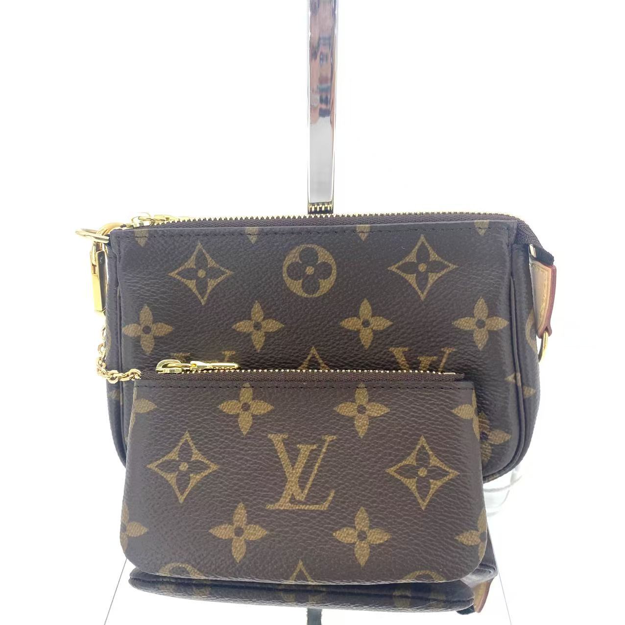 Louis Vuitton Mini Pochette