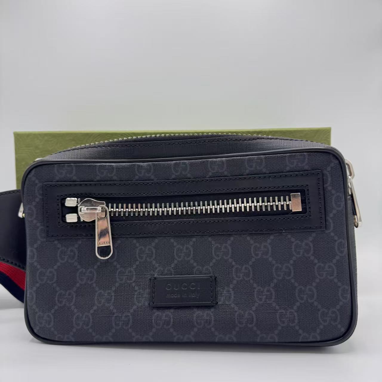 Gucci- Soft GG Supreme Monogram Web Belt Bag