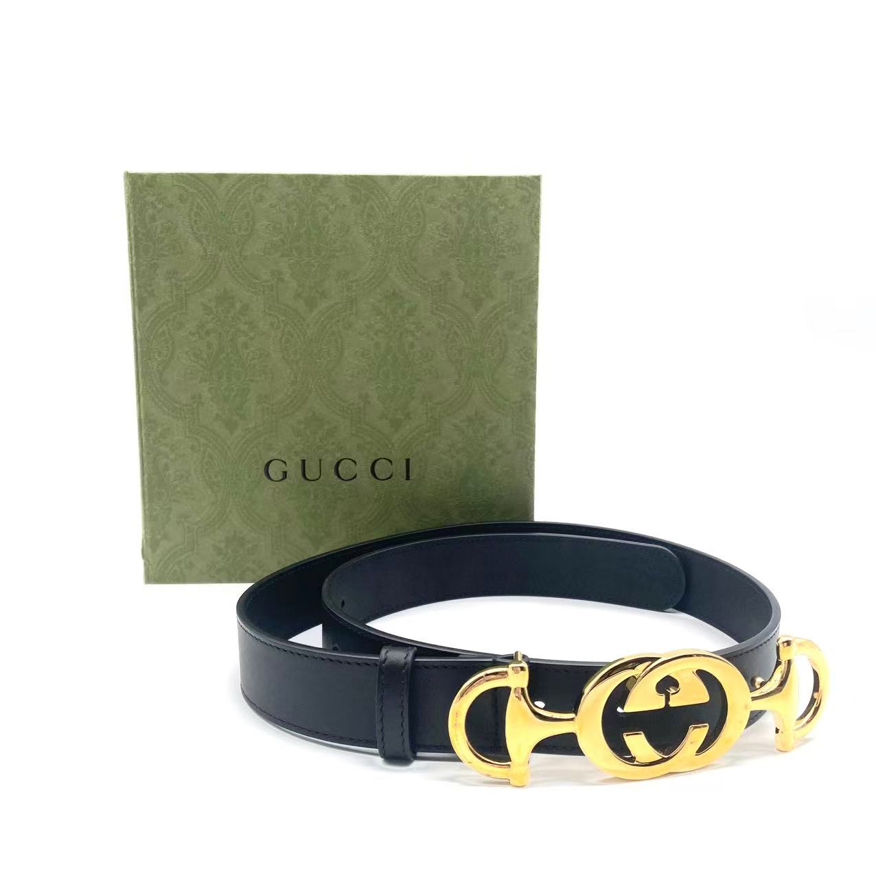 lack Leather Belt w/Gold GG Buckle