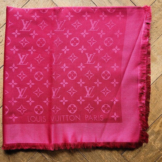 Louis Vuitton Fuchsia Monogram Silk/Wool Shawl Scarf twins W23664