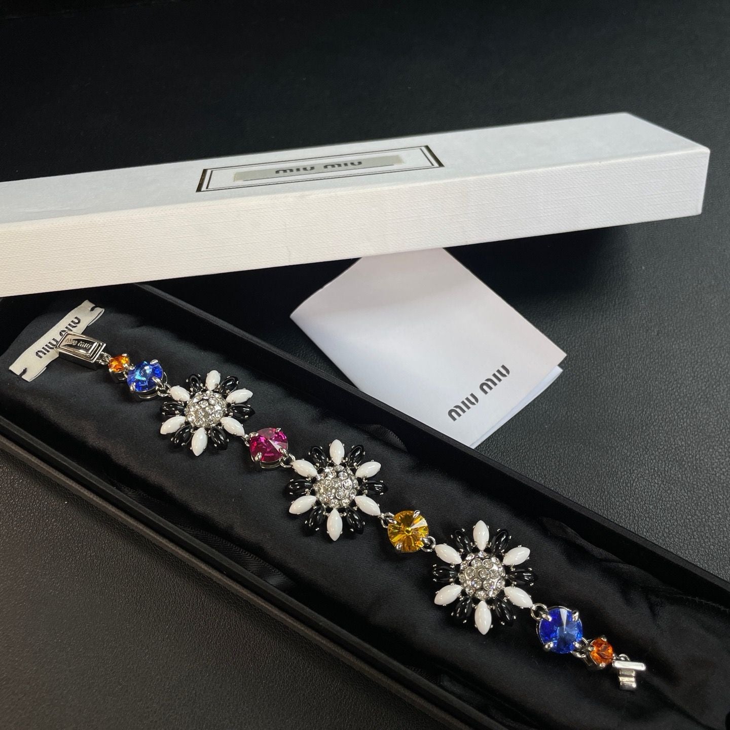 Miu Miu Flower Link Bracelet twins LDZ880