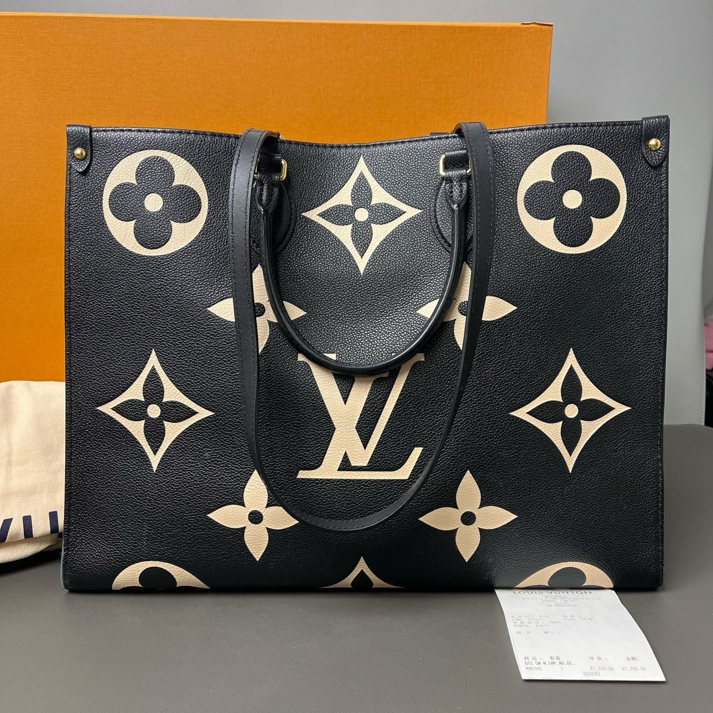 OnTheGo Tote Bicolor Monogram Empreinte Giant MM Twins LDJ3182