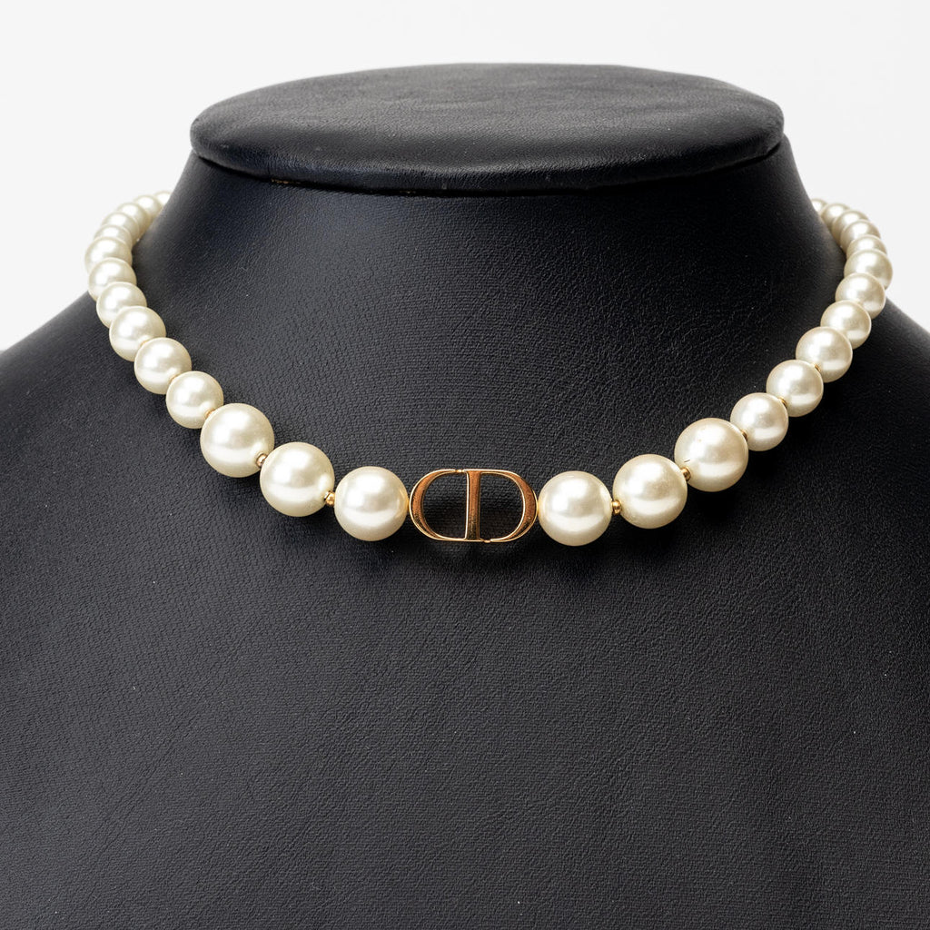 Dior 30 Montaigne Faux Pearl Gold Tone Choker Necklace Twins LDJ4163