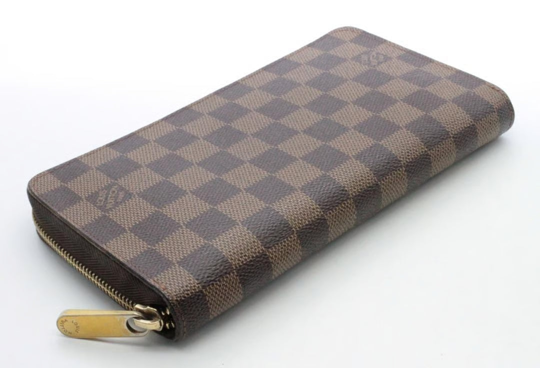 Damier Zippy Organizer