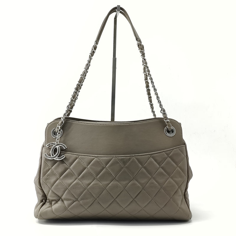 Lambskin Quilted Large Chanel 7 Tote Taupe