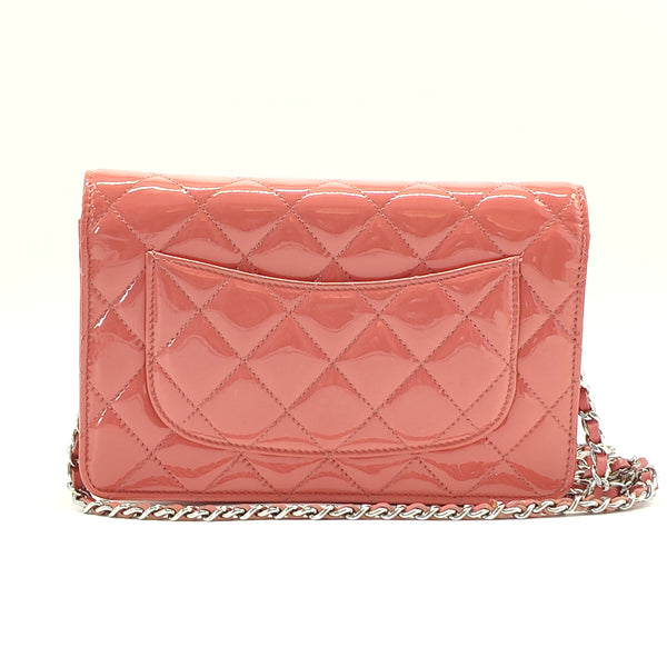 Wallet on Chain Quilted Patent