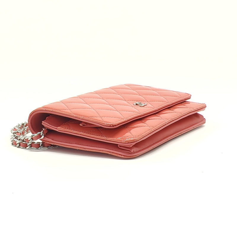 Wallet on Chain Quilted Patent