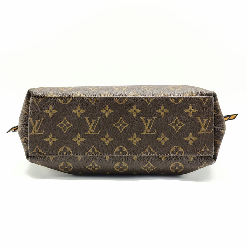 Tuileries Besace Bag Monogram Canvas with Leather