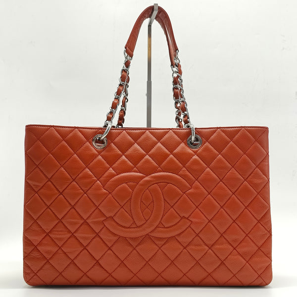 Grand Shopping Tote Quilted Caviar XL