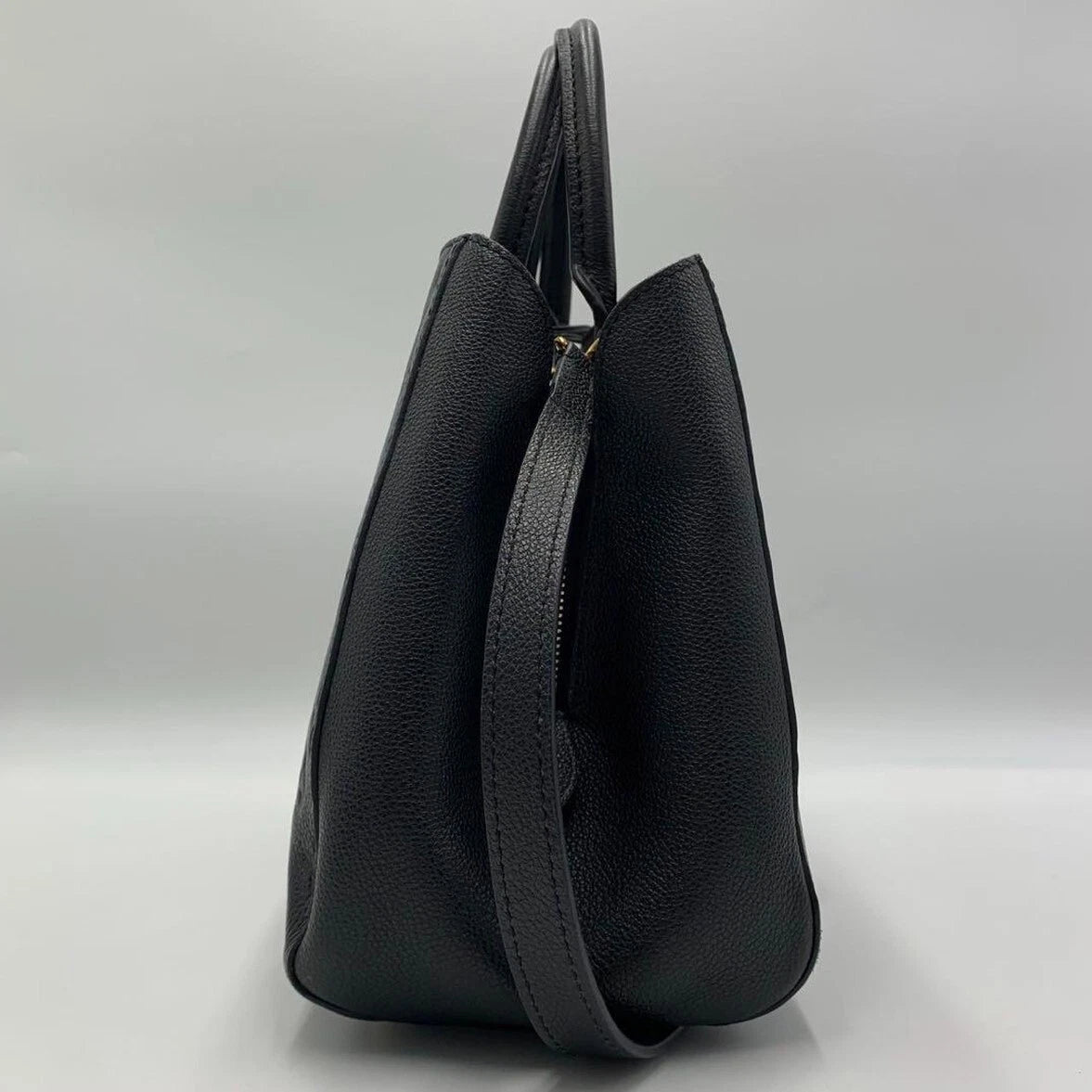 Montaigne Handbag Monogram Empreinte Leather GM twins